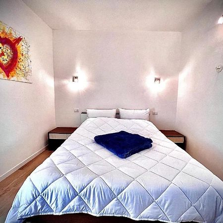 Welcome Traveller Amore Apartments Бардоліно Екстер'єр фото