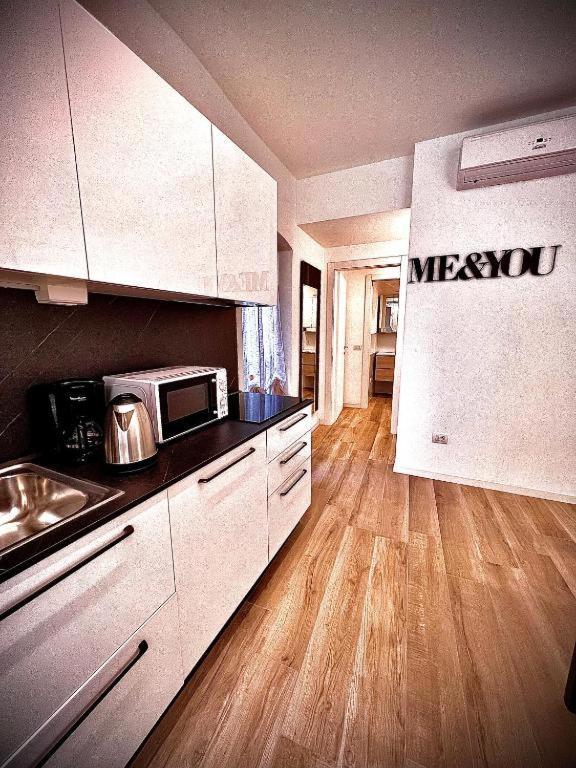 Welcome Traveller Amore Apartments Бардоліно Екстер'єр фото